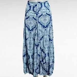 New Directions Blue Paisley Crinkle Godet Maxi Skirt Size Large